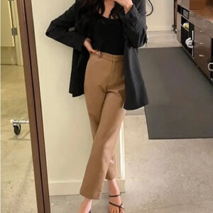 Aritzia Babaton Command Faux Leather Straight Pant Iced Latte Size 00 NWT